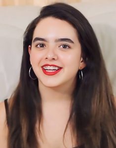 Nycolle González
